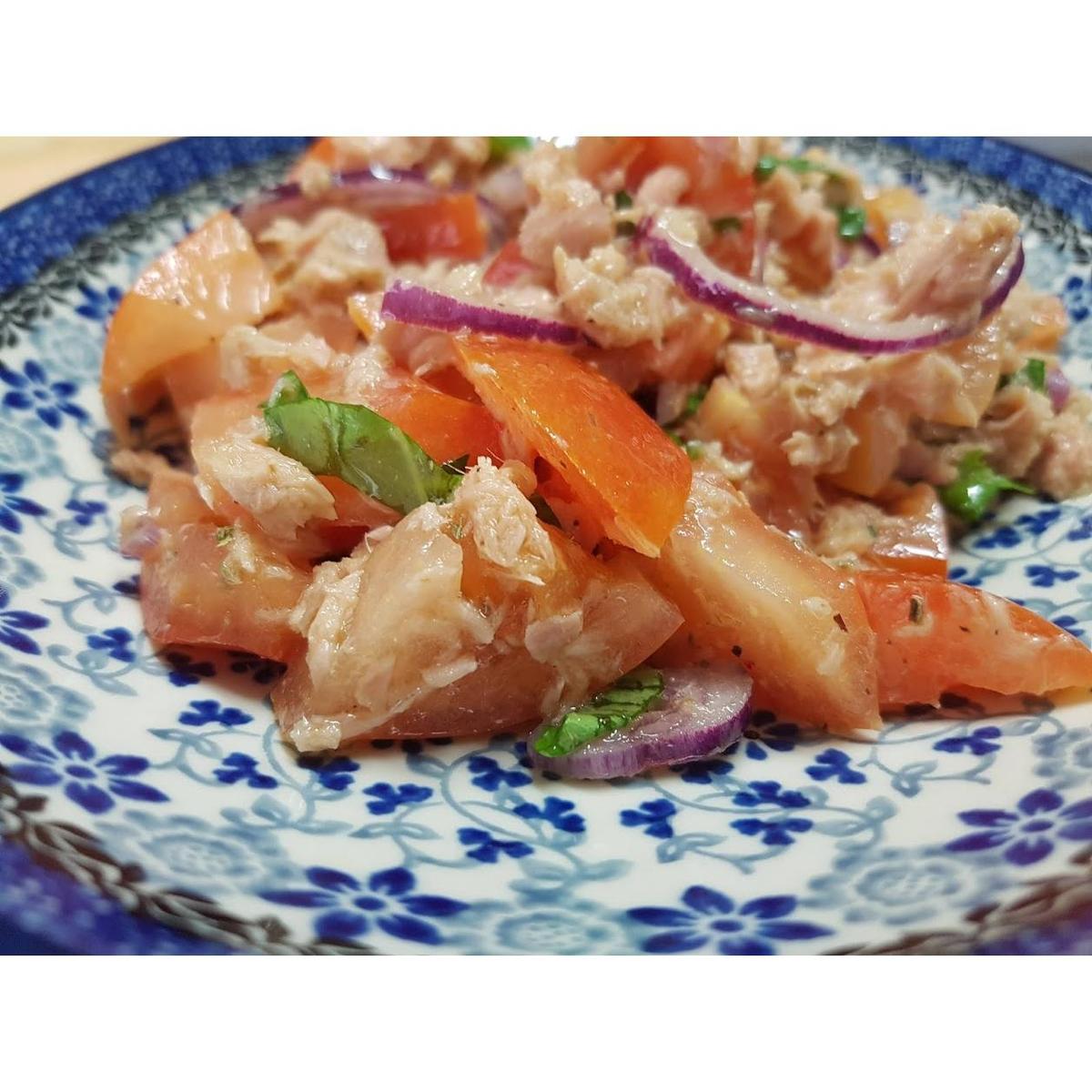 Tomatensla met tonijn