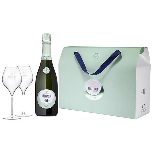 Berlucchi Franciacorta '61' Saten Scrigno +2 flûte 0,75 ltr.