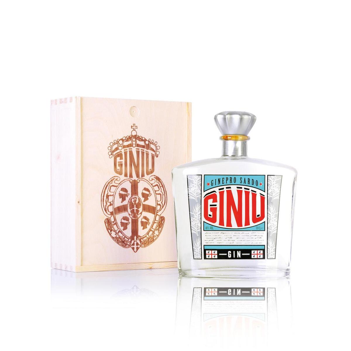 Silvio Carta Giniu Ginepro Sardo 40% 0,70 ltr.