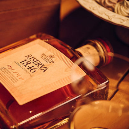 Mazzetti Grappa Riserva 18.46 in cassetta 43% 0,70 ltr.