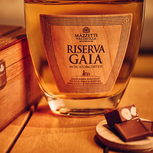 Mazzetti Grappa Riserva Gaia in cassetta 43% 0,70 ltr.