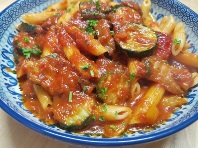 Penne Pollo e Verdure Grigliate