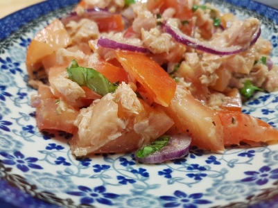 Tomatensla met tonijn